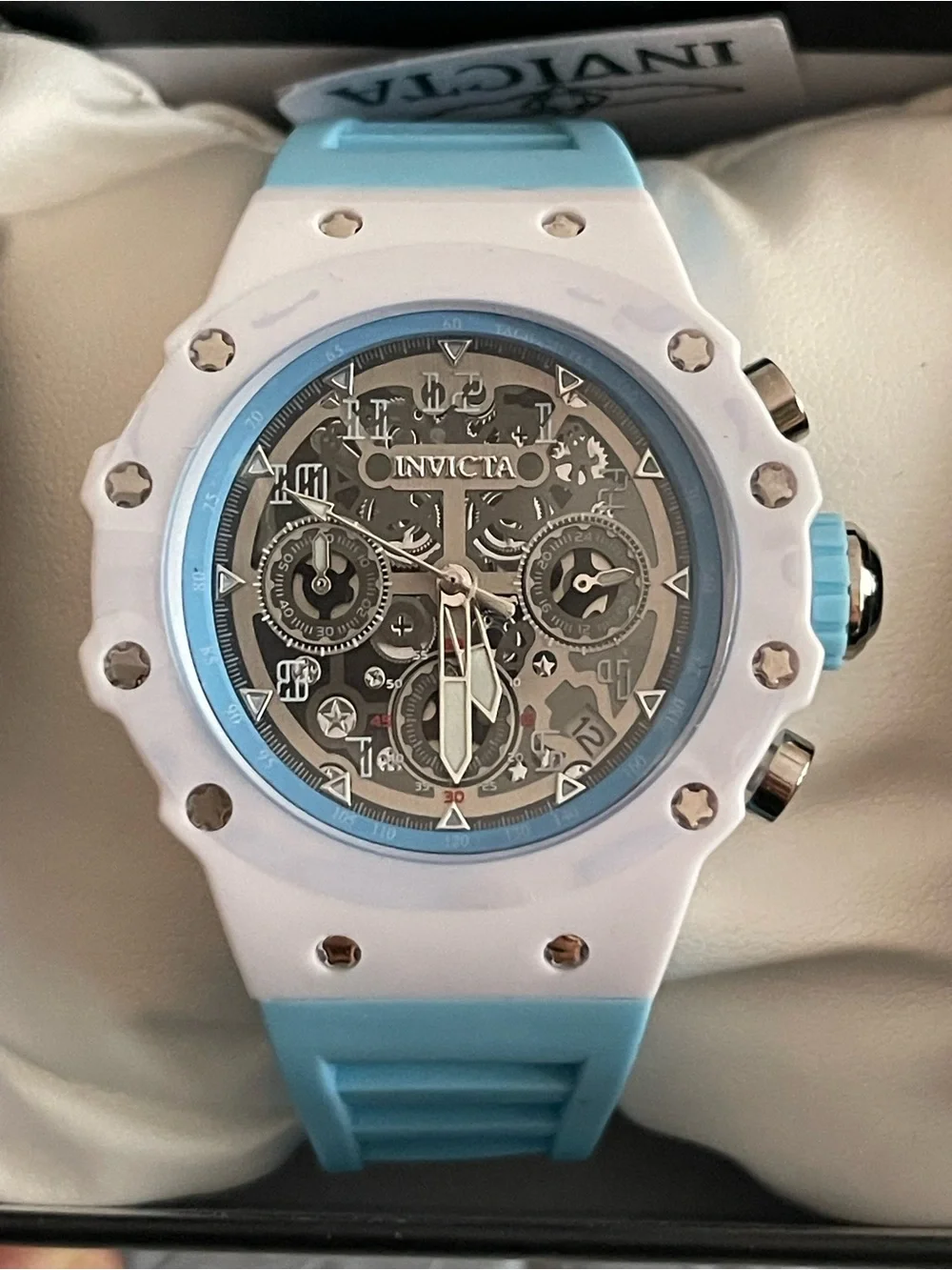Invicta Racing Apexium Unisex Watch - 41mm, Light Blue & white, new